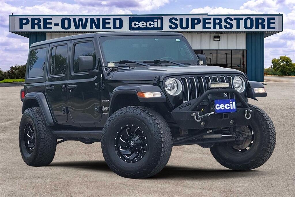 Used 2018 Jeep All-New Wrangler Unlimited Sahara with VIN 1C4HJXEG1JW136408 for sale in Uvalde, TX
