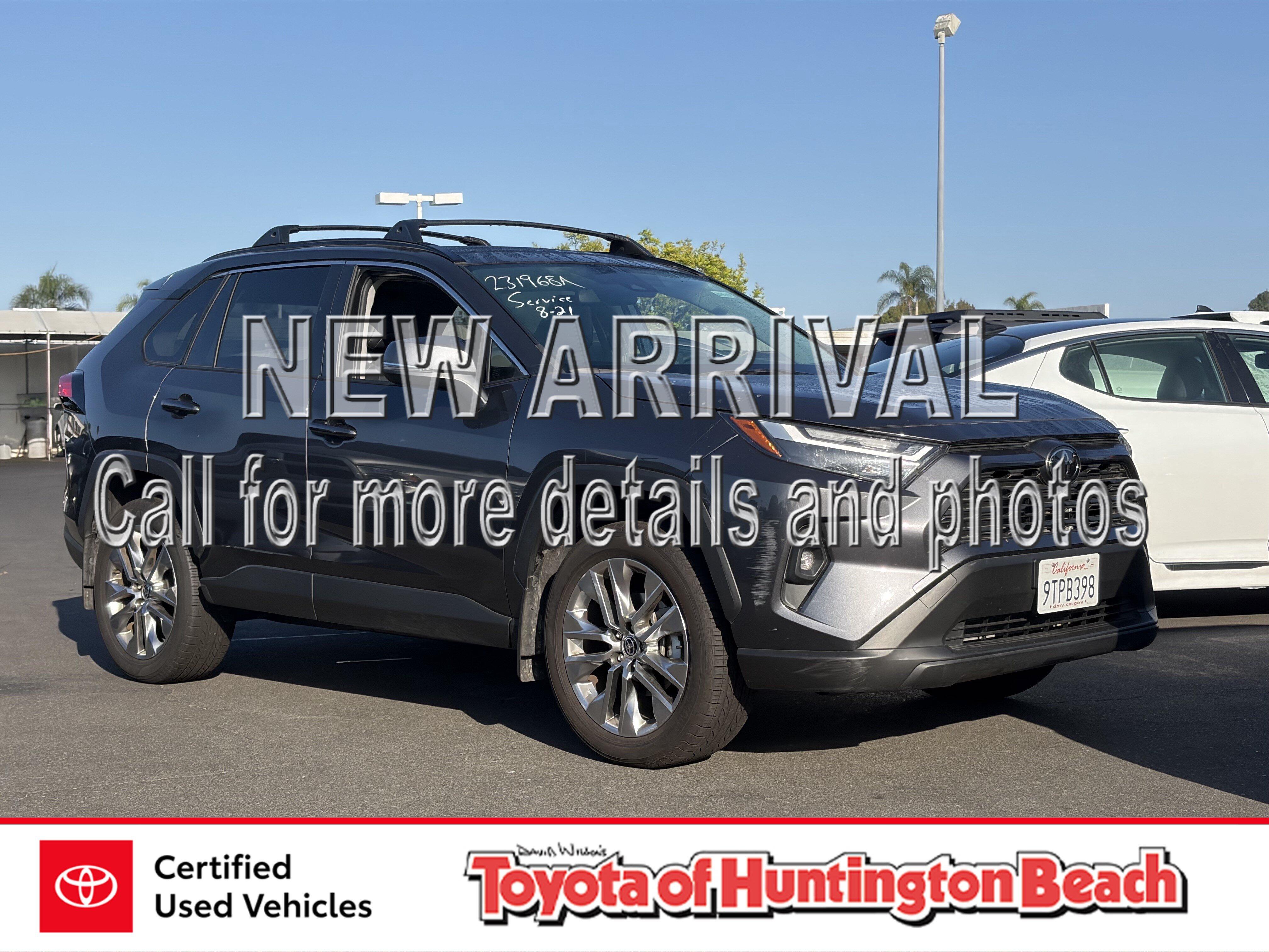 2025 Toyota RAV4 XLE Premium