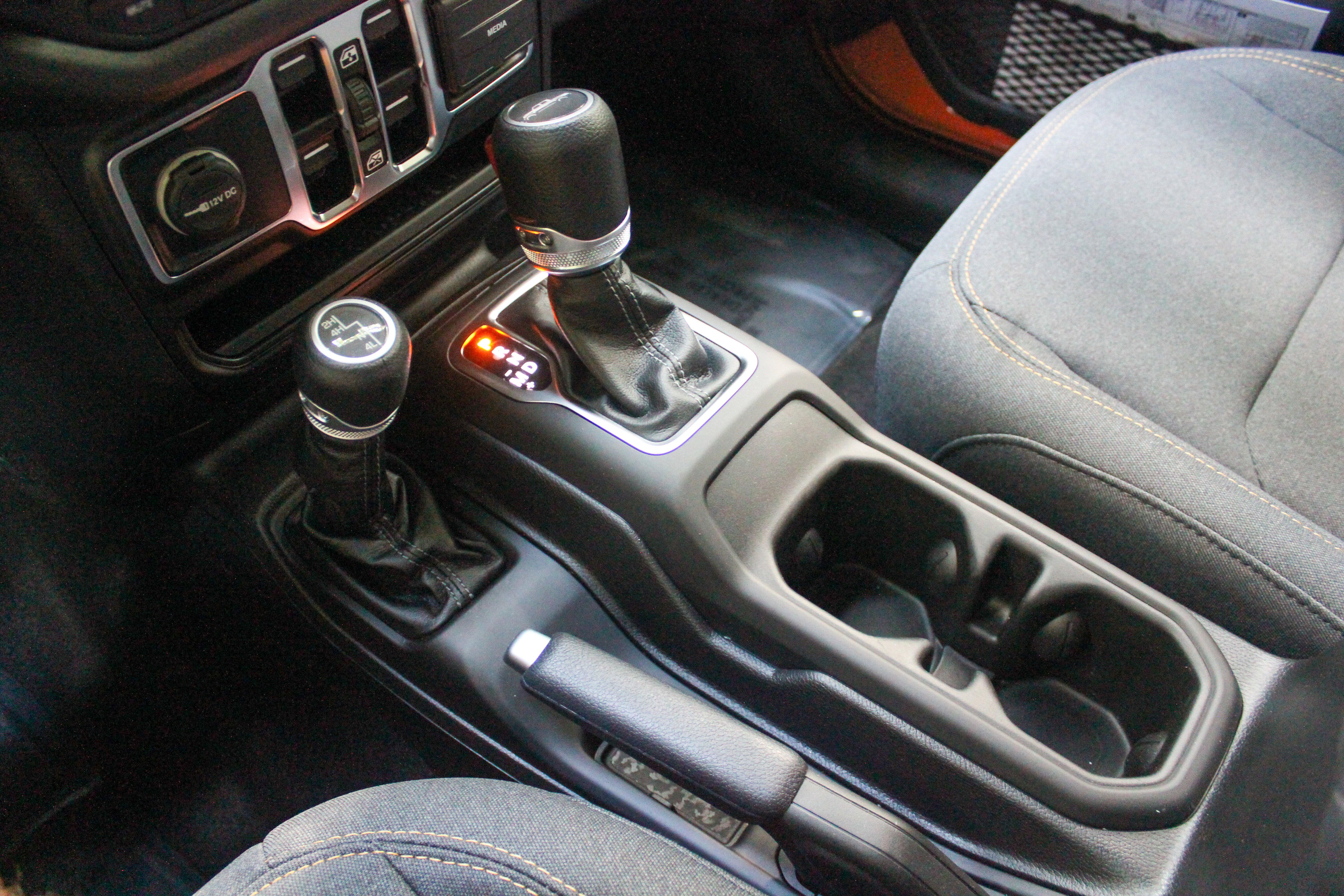 2025 Jeep Gladiator Sport S - Photo 19