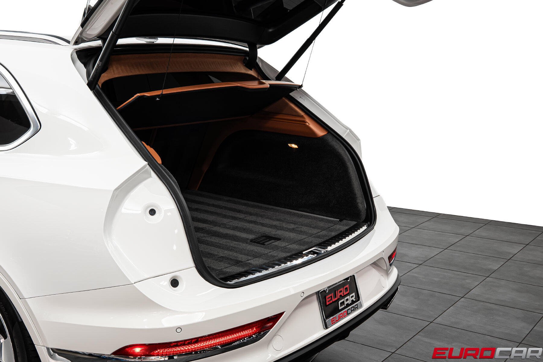 2024 Bentley Bentayga V8 *FRONT SEAT COMFORT SPEC * PANORAMIC SUNROOF*Image 16