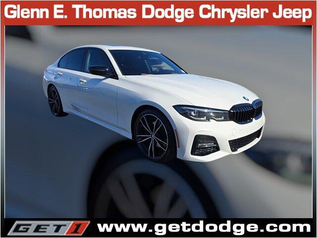 2022 BMW 3 Series 330i's photo