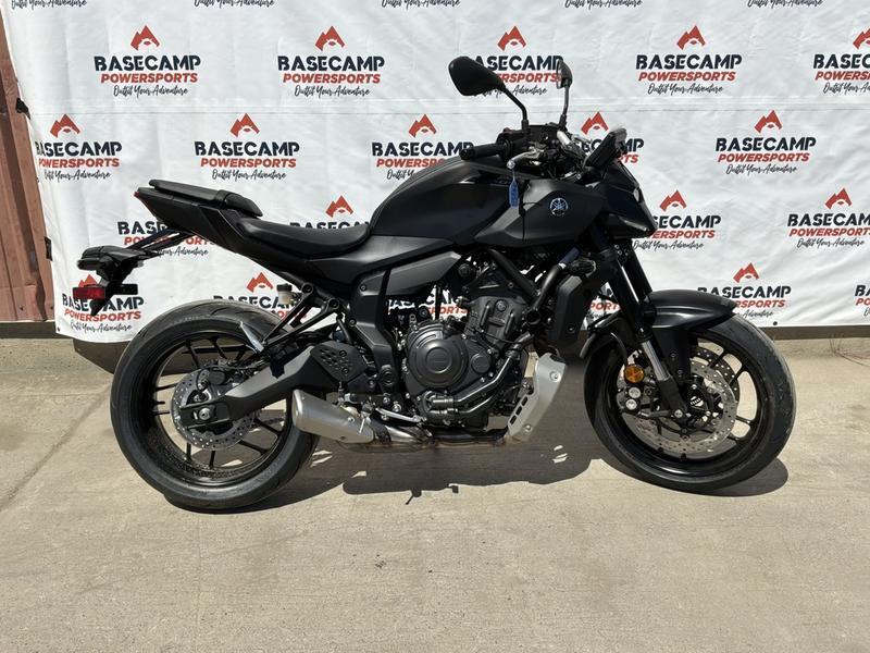 2026 Yamaha MT-07 - Matte Charcoal Black