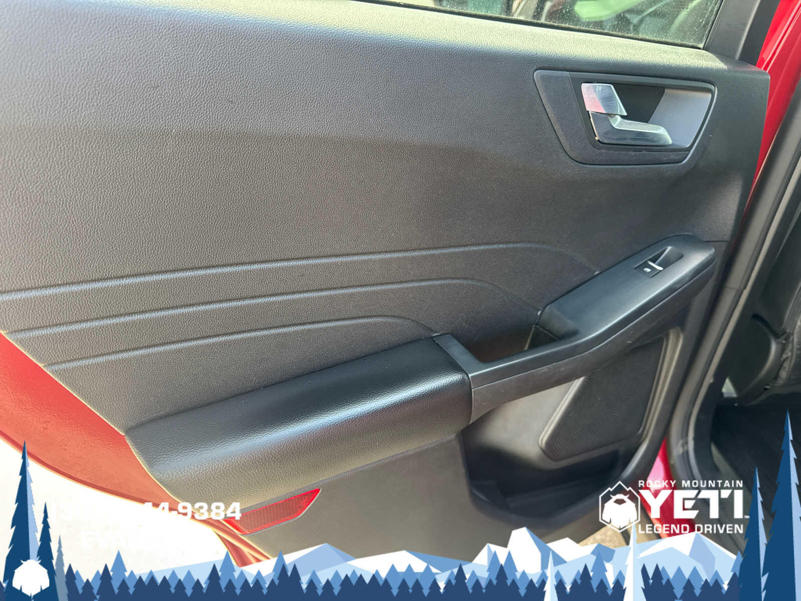 2022 Ford Escape Titanium - Photo 21