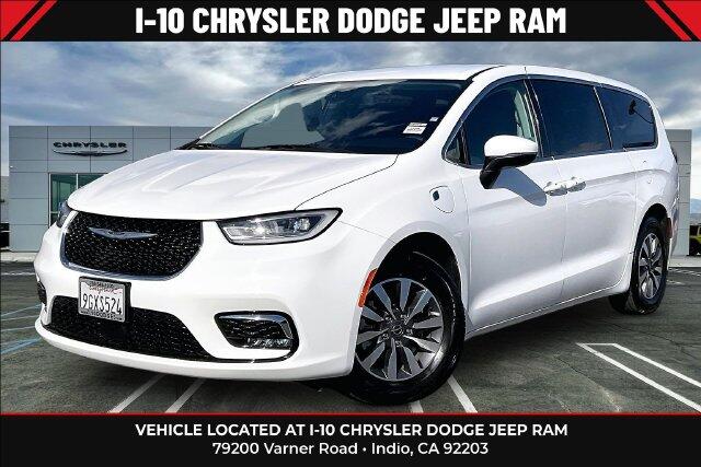 2023 Chrysler Pacifica Hybrid Touring L