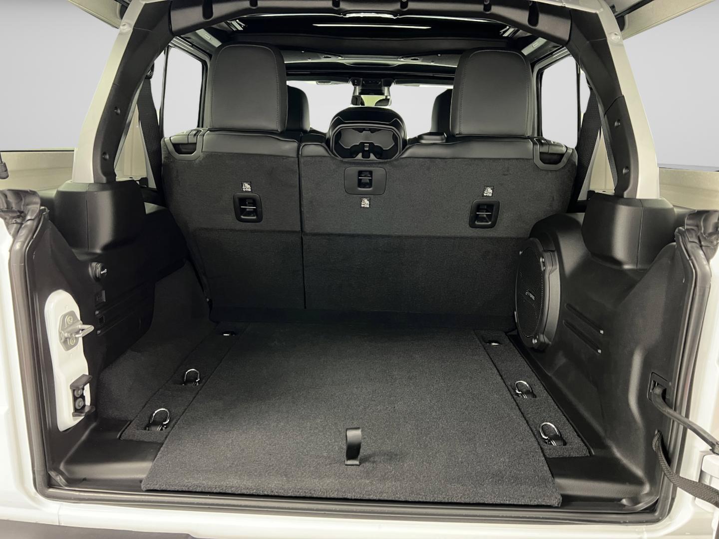 2026 Jeep Wrangler 4-Door Sahara - Photo 31