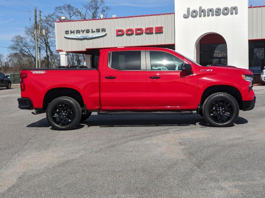 Used 2024 Chevrolet Silverado 1500 LT Trail Boss with VIN 3GCPDFEK9RG132215 for sale in Meridian, MS