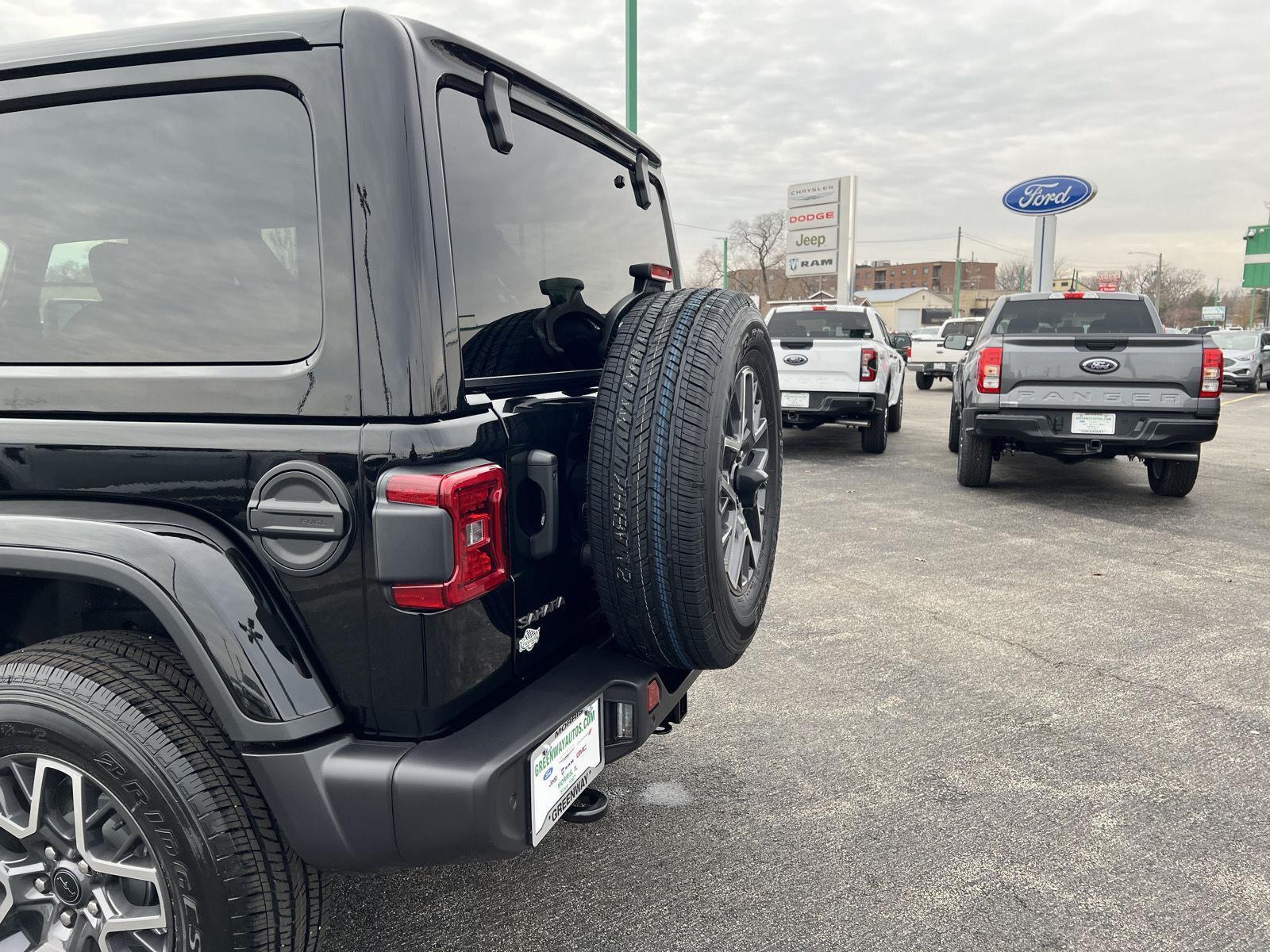 2026 Jeep Wrangler 4-Door Sahara - Photo 45
