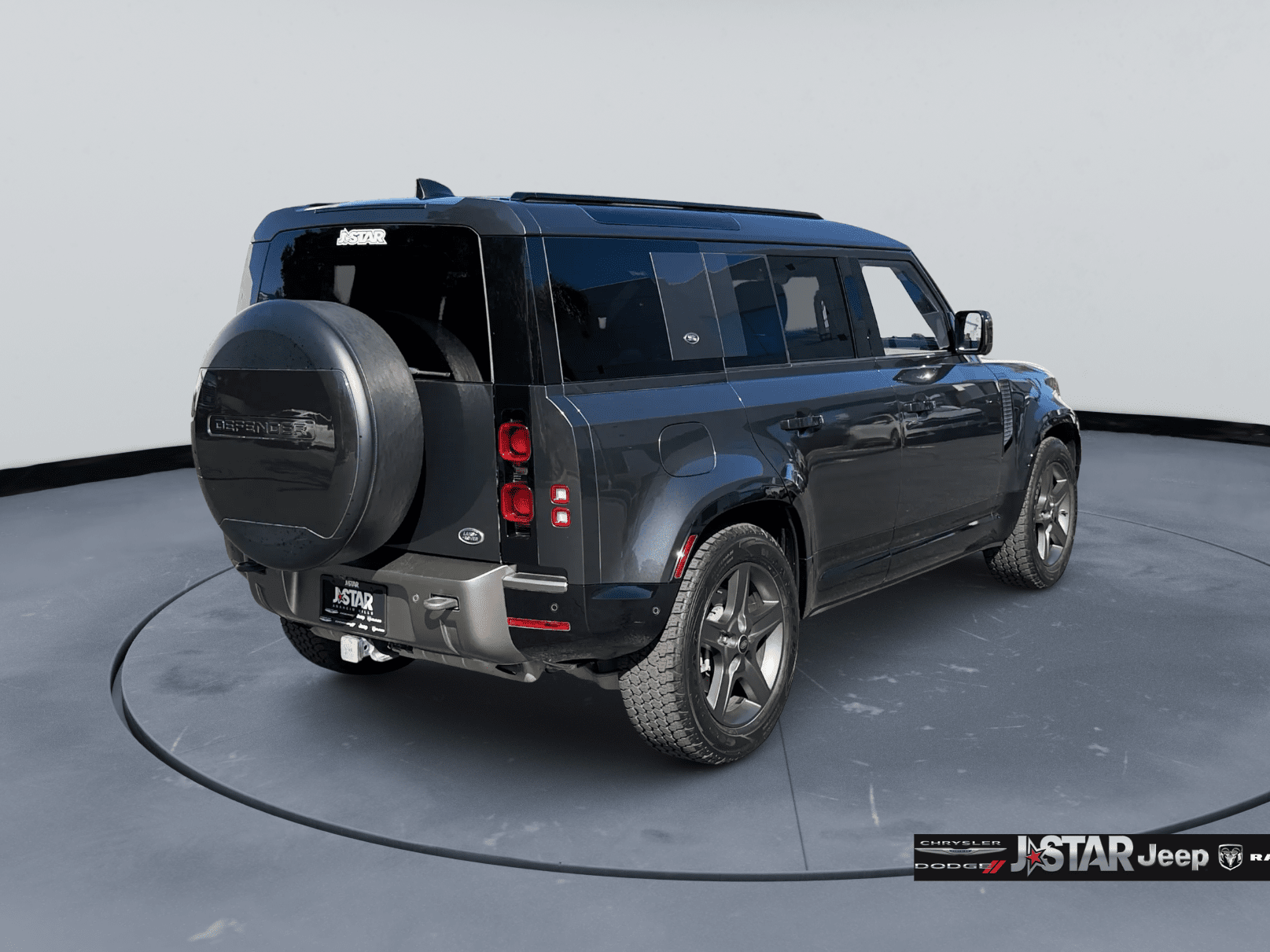 2022 Land Rover Defender X-Dynamic SE