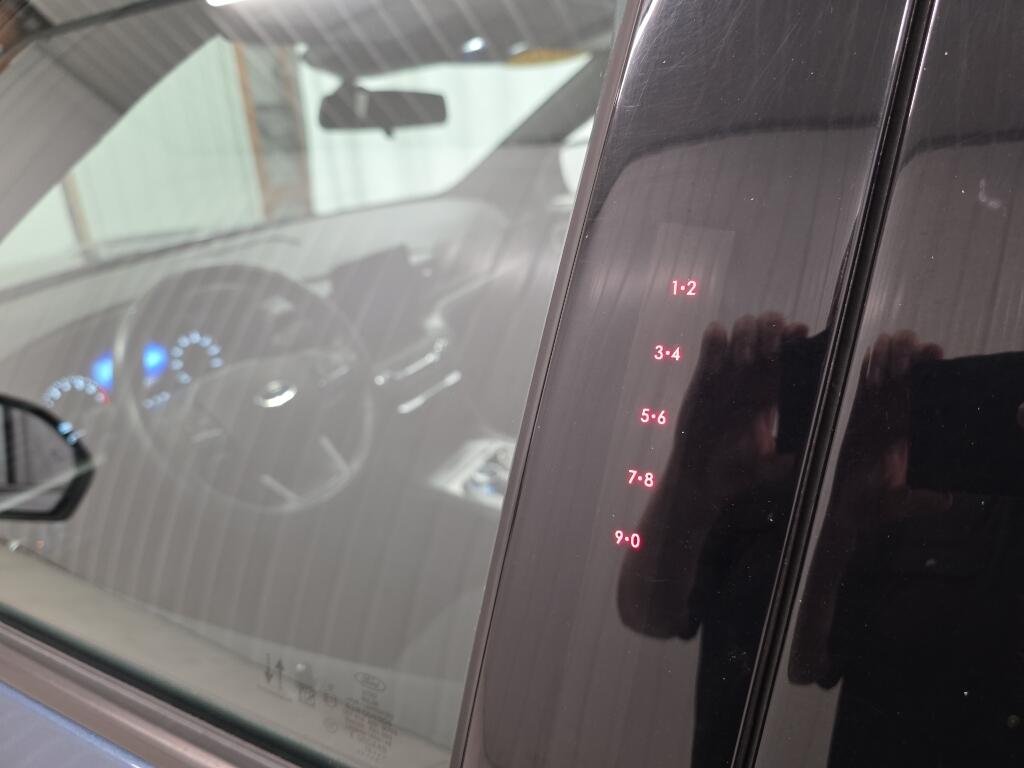 2020 Ford Explorer XLT - Photo 23