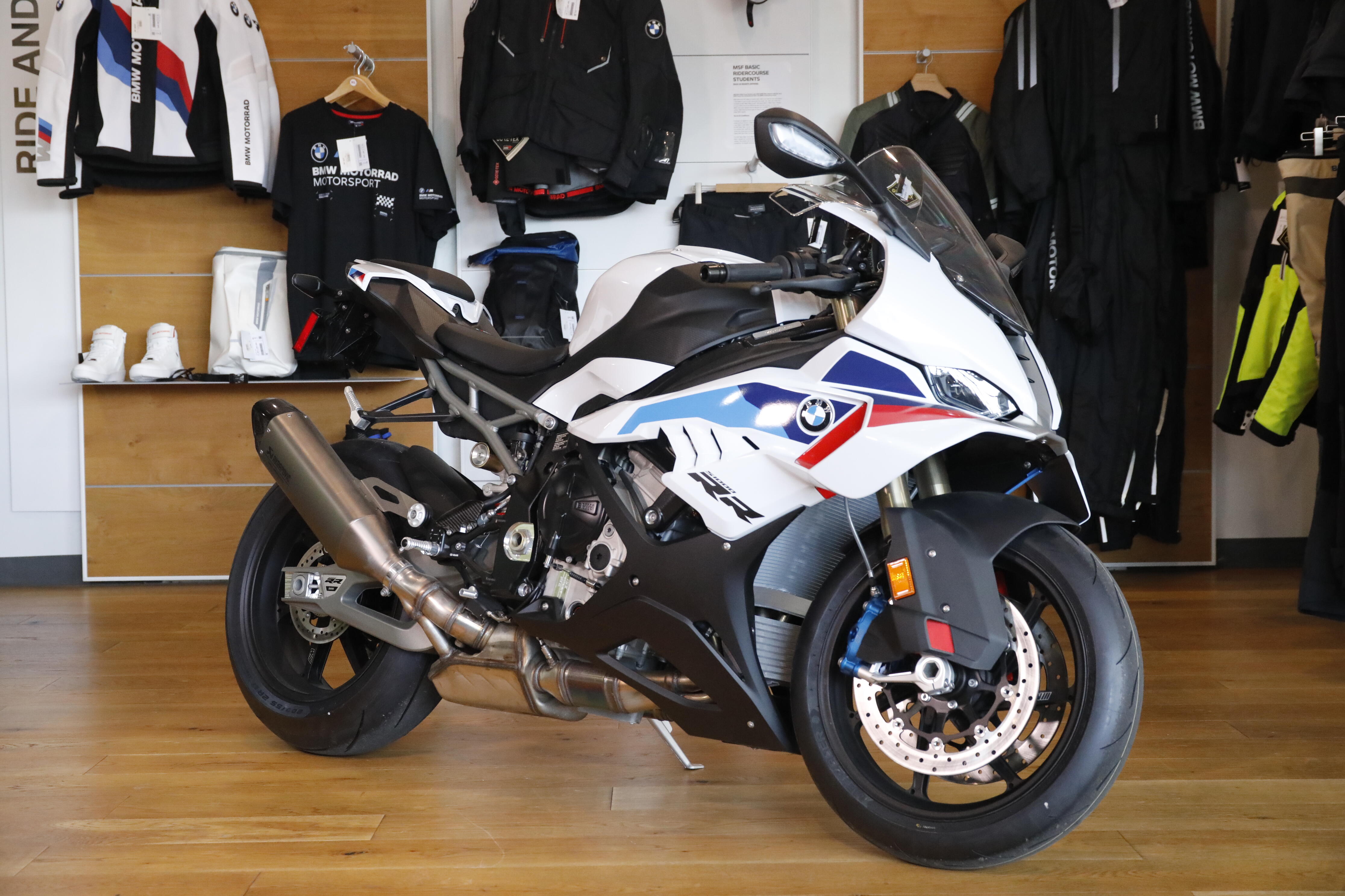 2026 BMW S 1000 RR