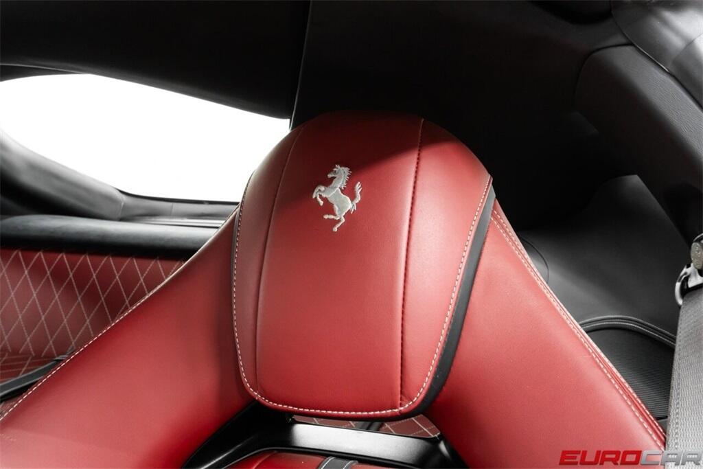 Used 2019 Ferrari 812 Superfast *HISTORICAL PAINT * IMMACULATE CONDITION*Image 40