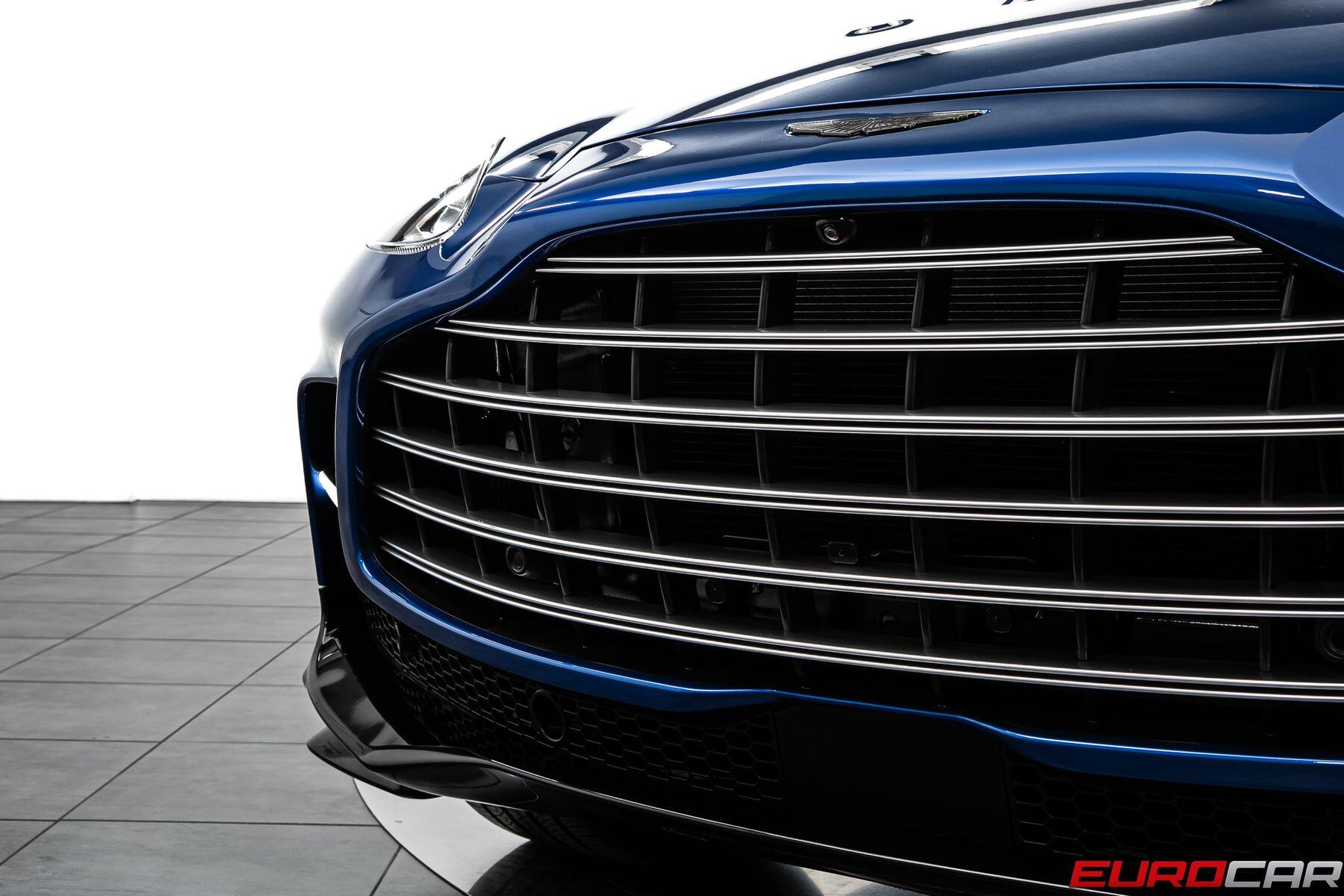 2023 Aston Martin DBX 707 *HUGE CARBON OPTIONS * TRI-COLOR INTERIOR*Image 14