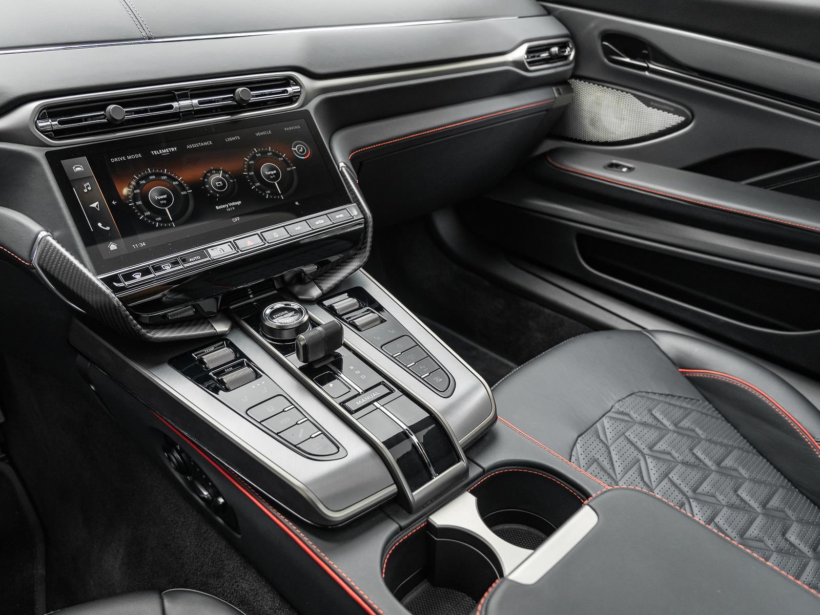 Used 2025 Aston Martin Vanquish Coupe