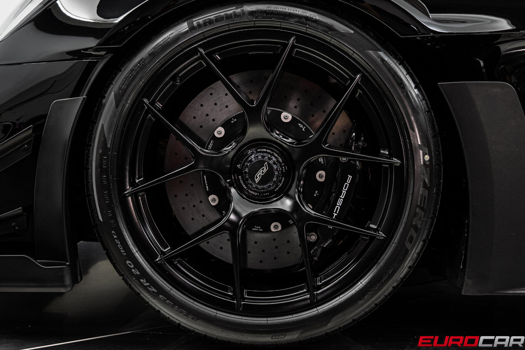 2025 Porsche 911 GT3 RS *MANTHEY KIT * FACTORY CARBON ROLL CAGE*Image 29