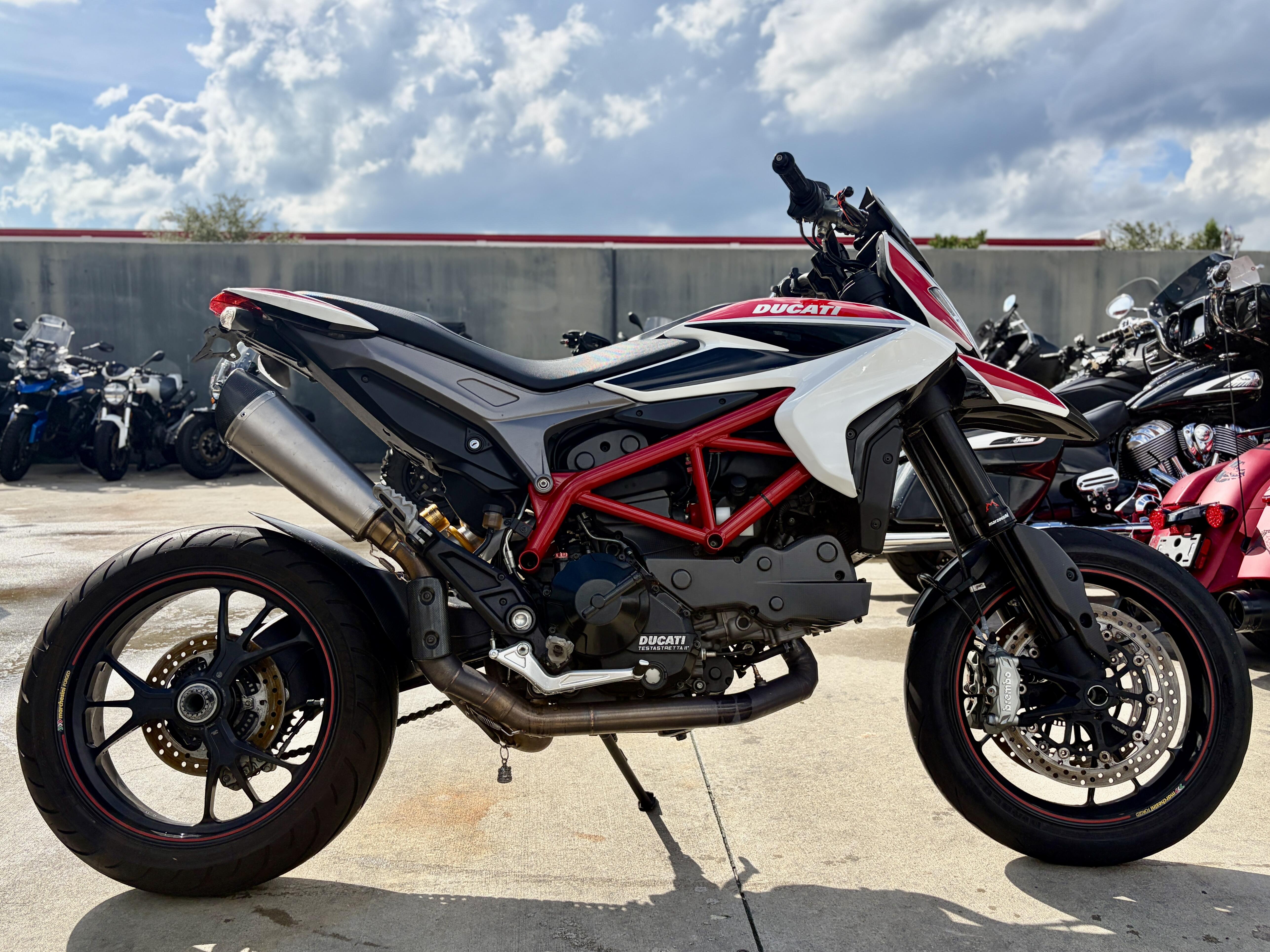 2013 Ducati HYPERMOTARD SP