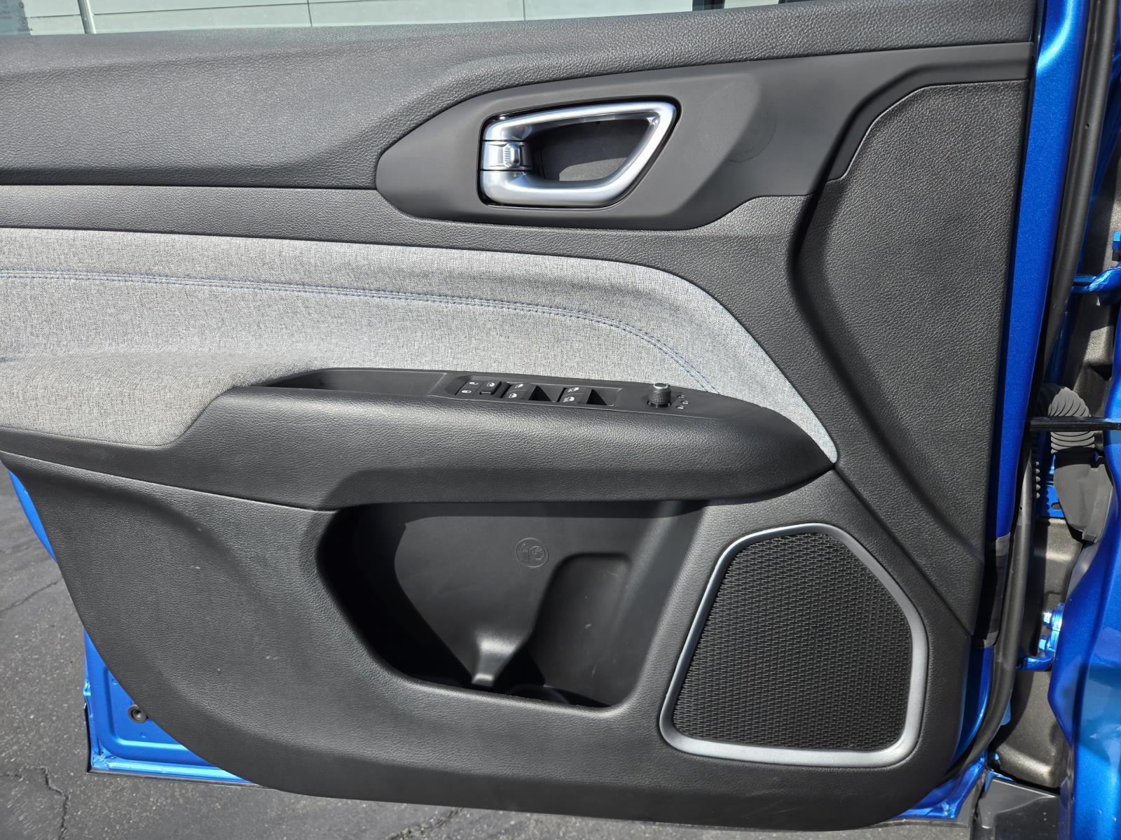 2025 Jeep Compass Latitude - Photo 20