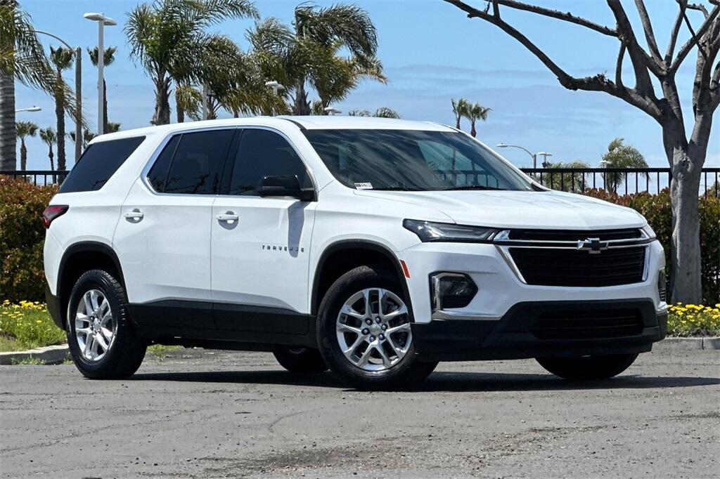 Used 2022 Chevrolet Traverse LS with VIN 1GNERFKW7NJ113761 for sale in Ventura, CA