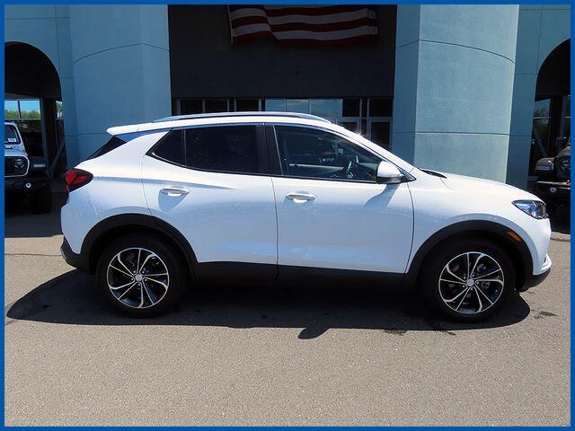 Used 2022 Buick Encore GX Select with VIN KL4MMDS2XNB124214 for sale in New Britain, CT