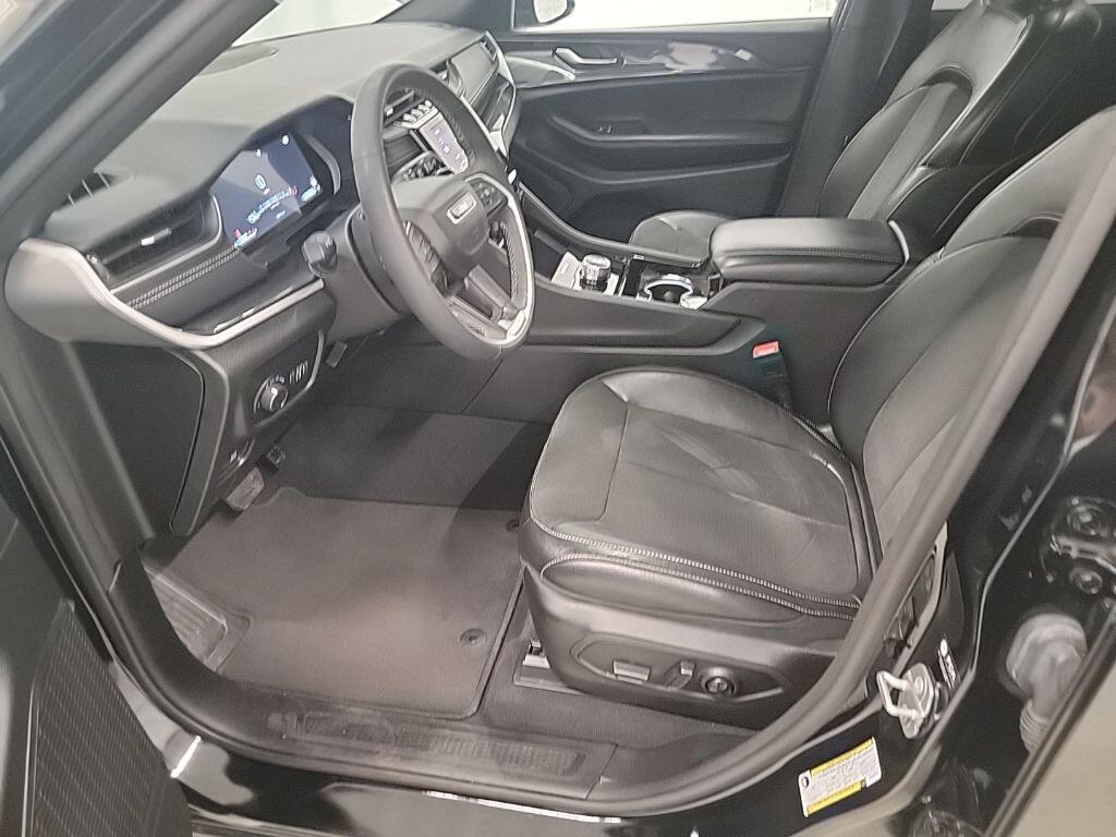 2023 Jeep Grand Cherokee Altitude - Photo 12