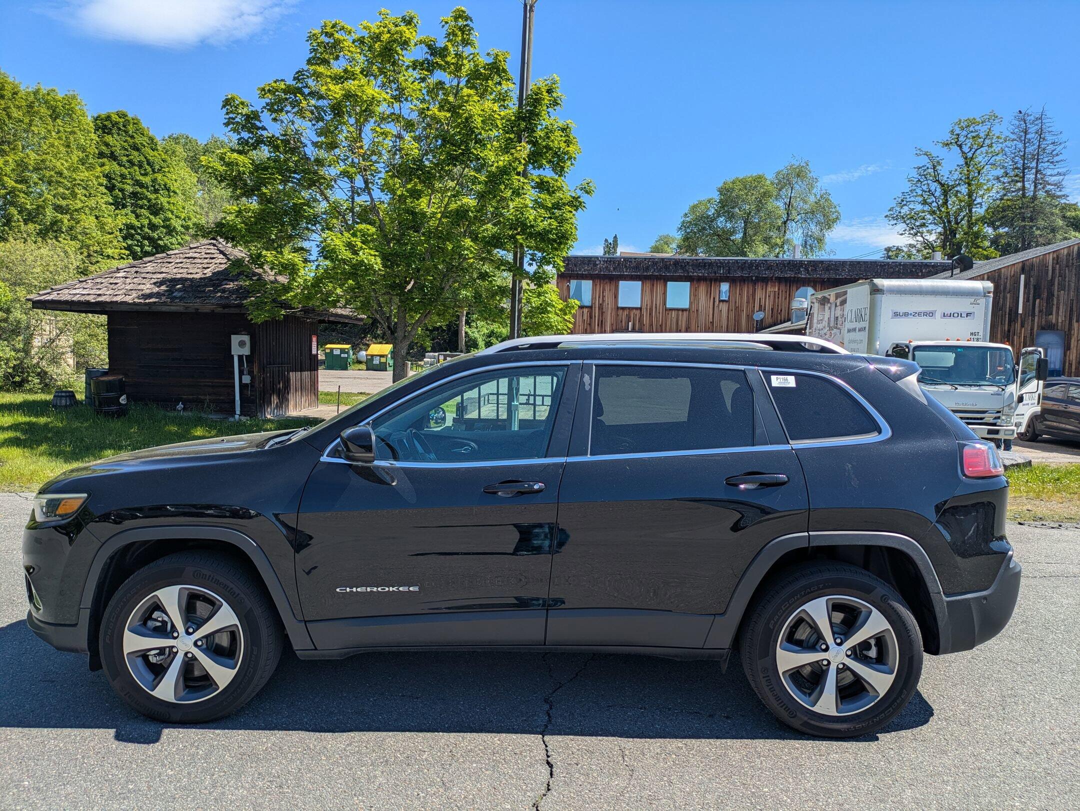 2021 Jeep Cherokee Limited 4X4's photo