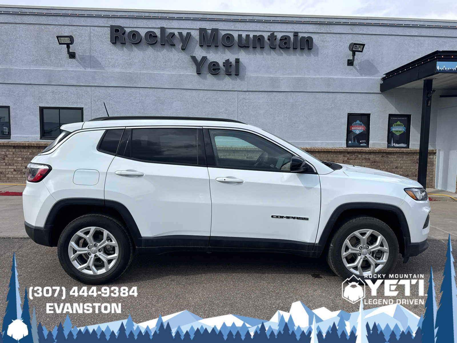 Used 2024 Jeep Compass Latitude with VIN 3C4NJDBN2RT109174 for sale in Jackson, WY