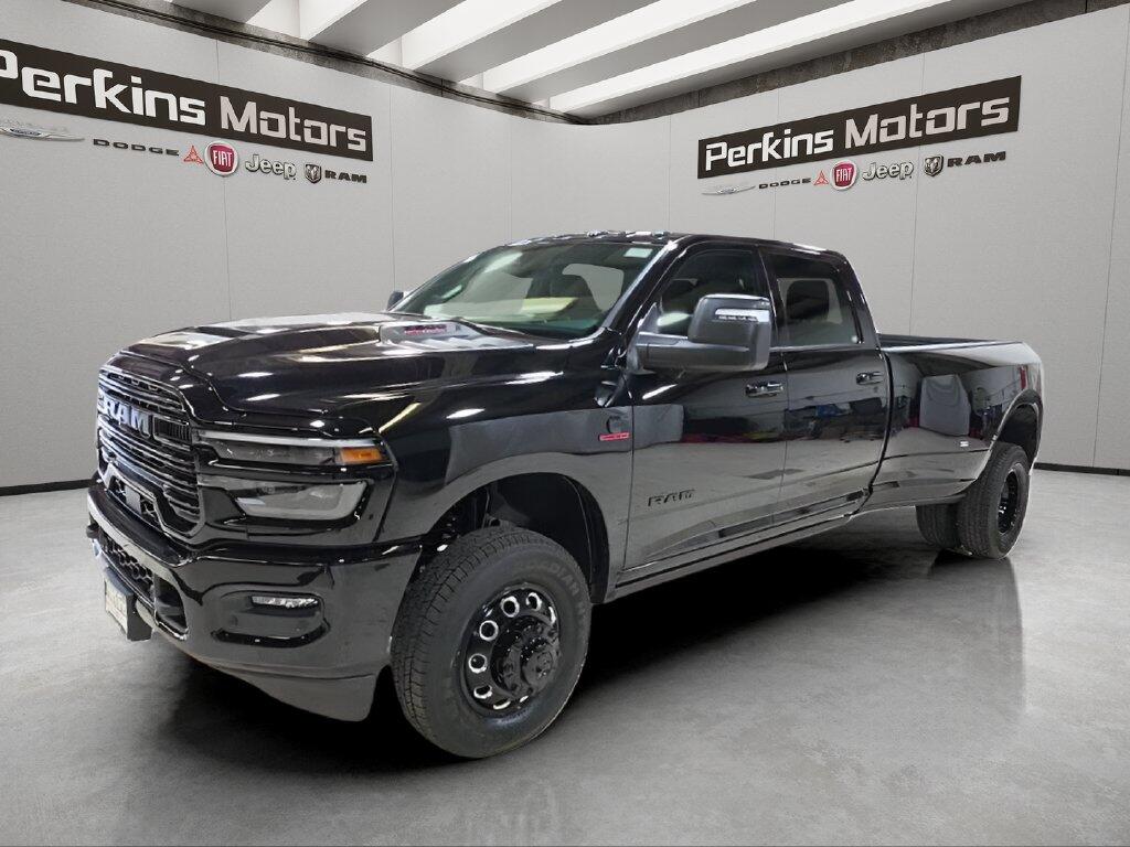 2027 RAM 3500 3500 Laramie Crew Cab 4x4 8' Box