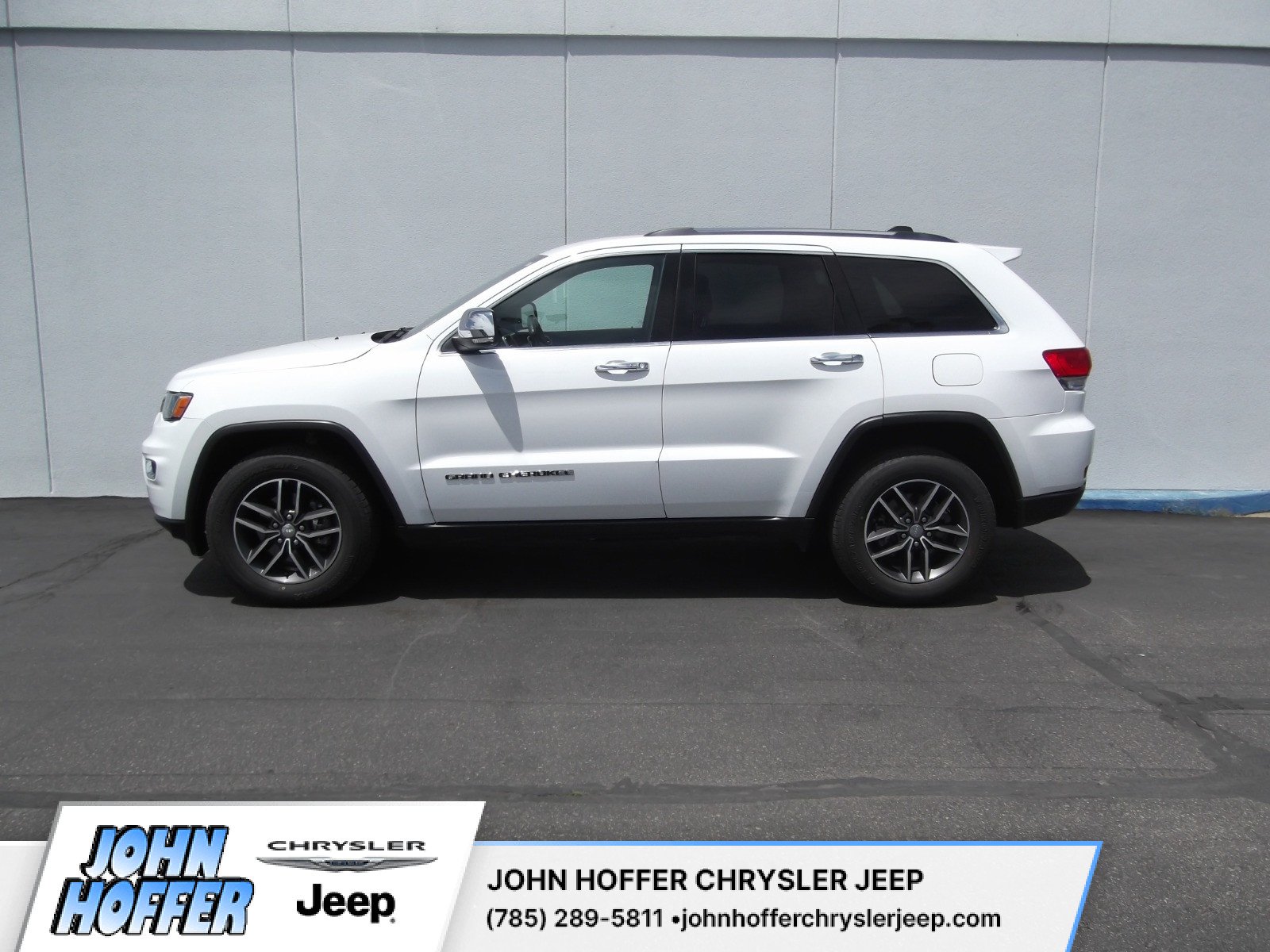 Used 2018 Jeep Grand Cherokee Limited with VIN 1C4RJFBG1JC511279 for sale in Kansas City