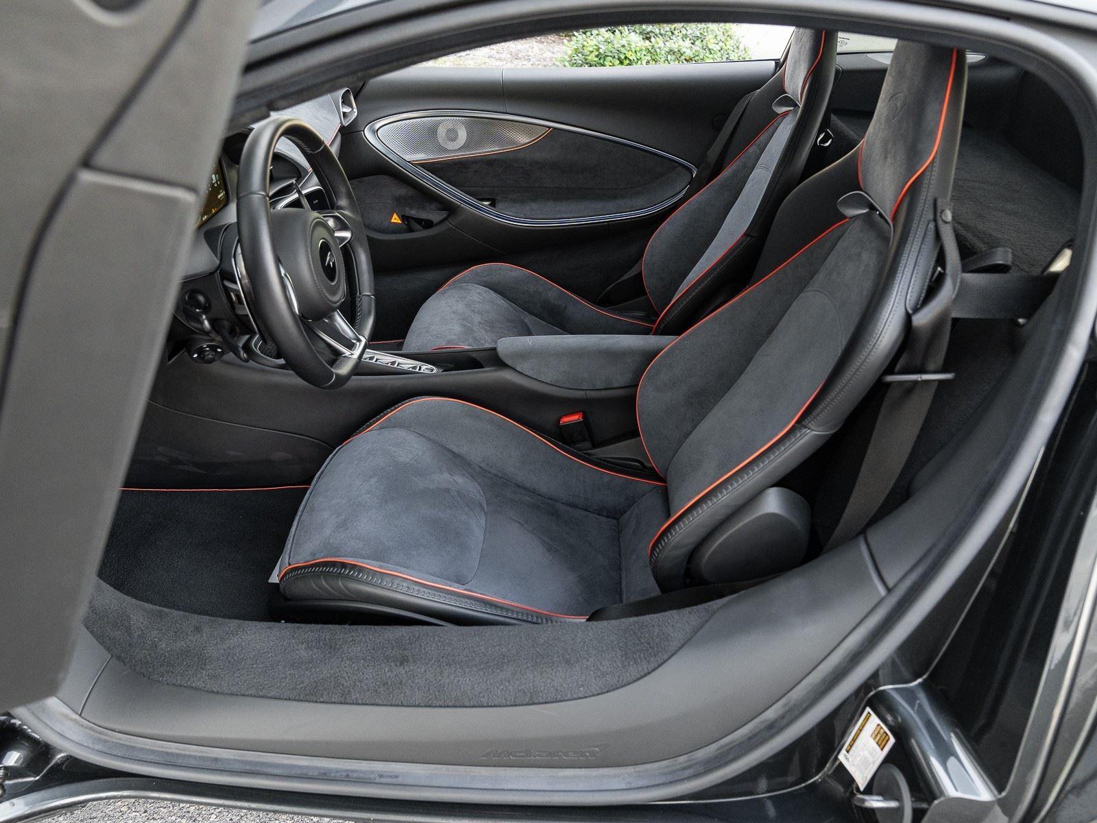 Used 2025 McLaren Artura Coupe