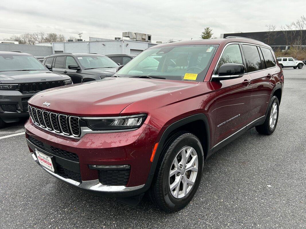 2022 Jeep Grand Cherokee L Limited's photo