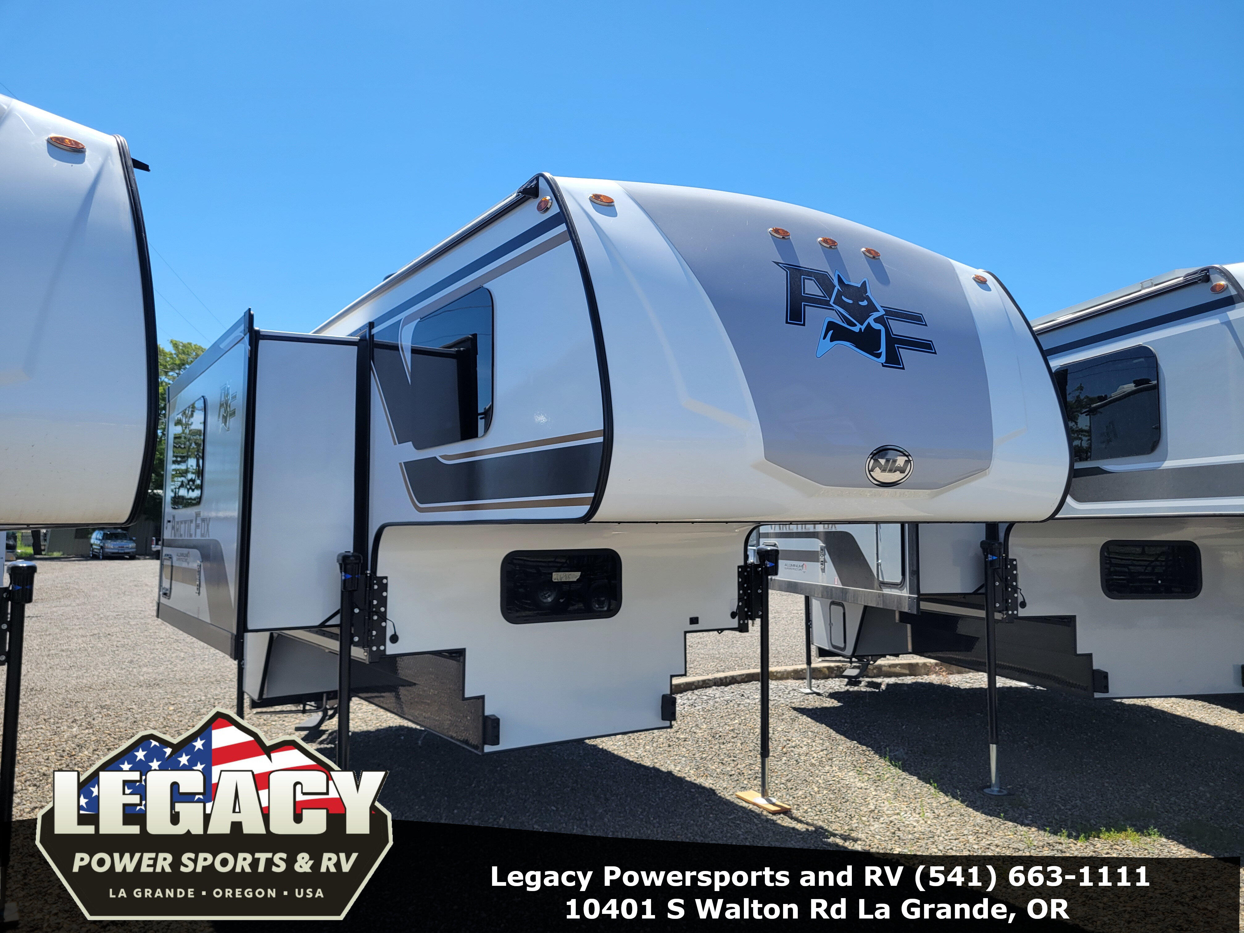 2027 NORTHWOOD MFG Arctic Fox 990