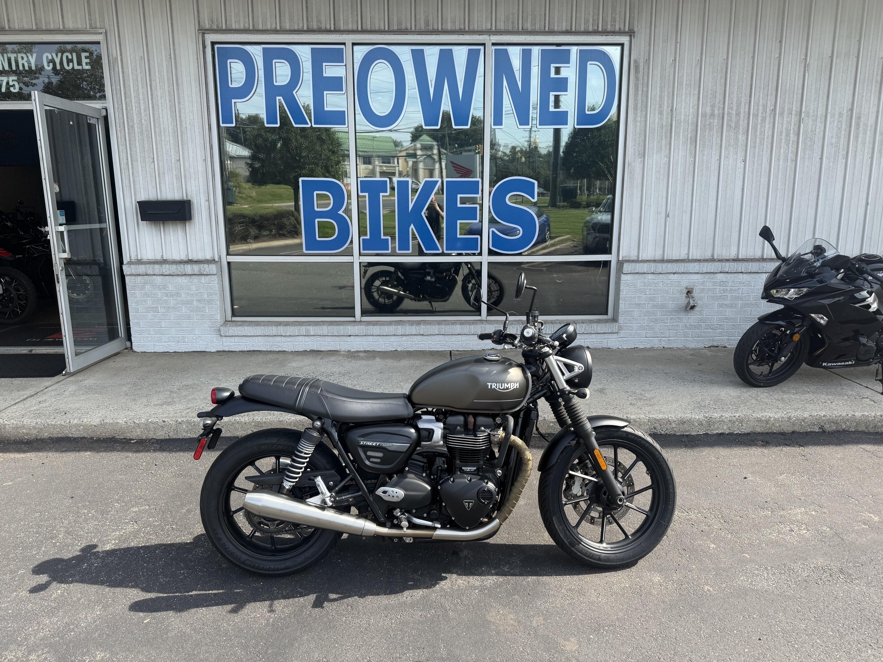 2022 Triumph Street Twin