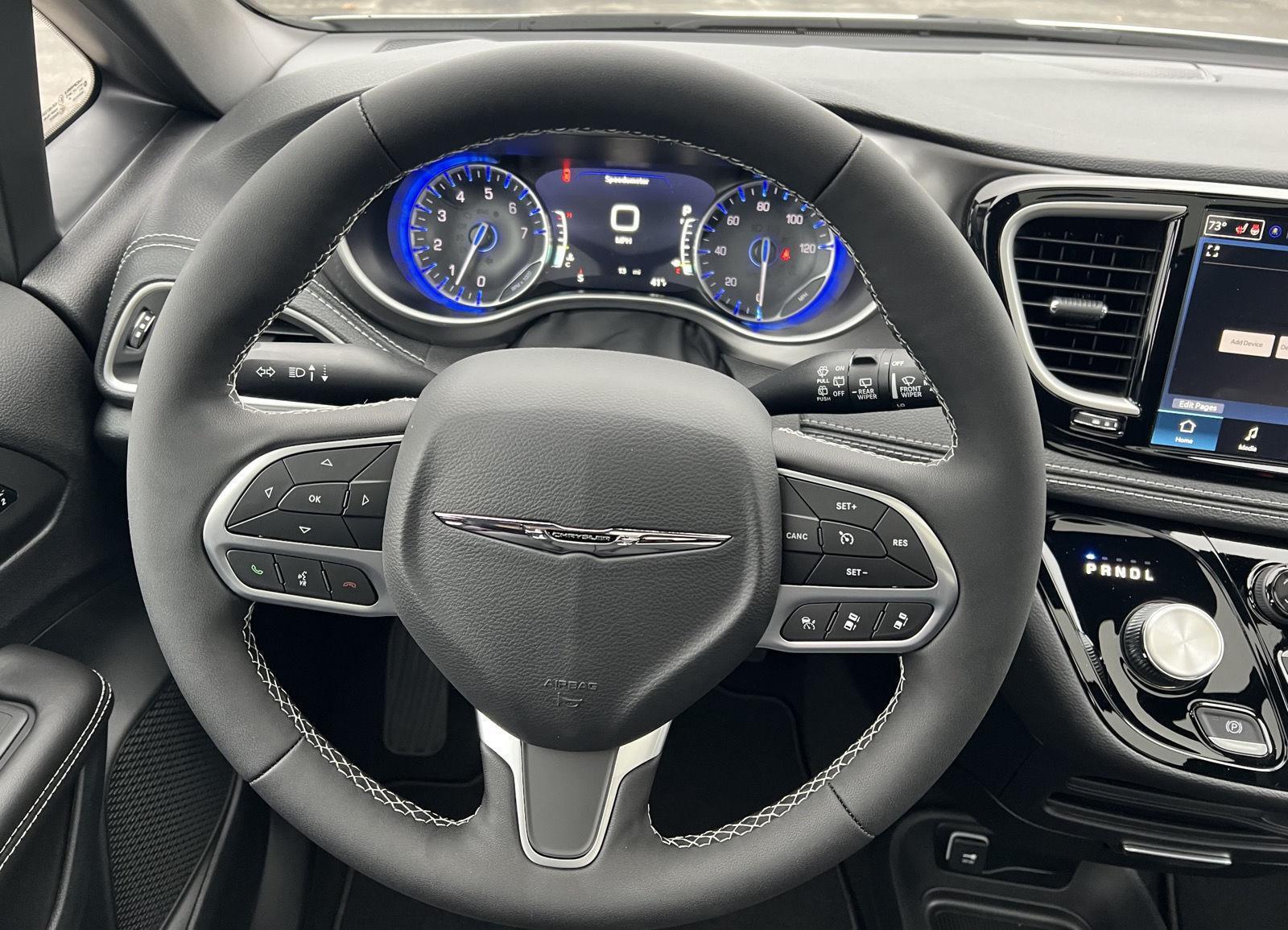 2026 Chrysler Pacifica Select - Photo 22