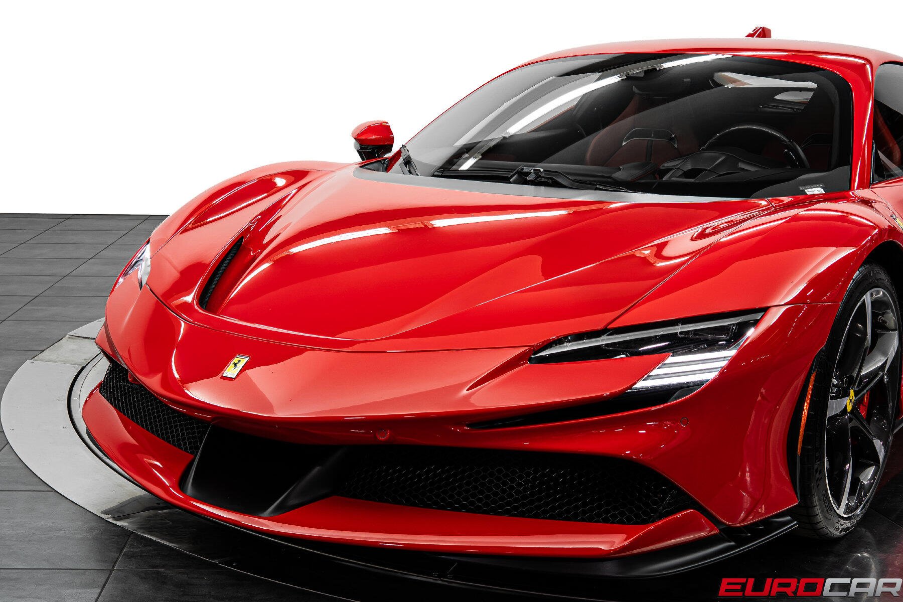 2021 Ferrari SF90 Stradale *CARBON STEERING WHEEL * FULL ELECTRIC SEATS*Image 15