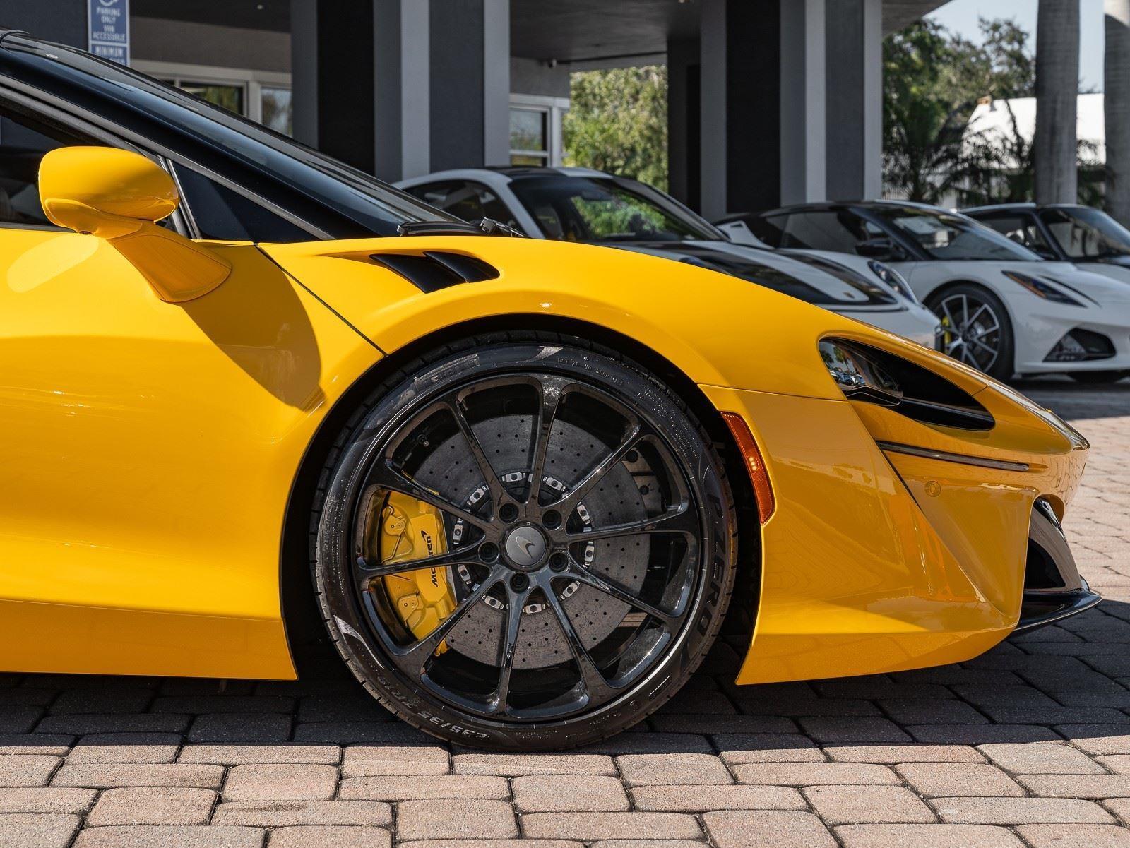 Used 2025 McLaren Artura TechLux