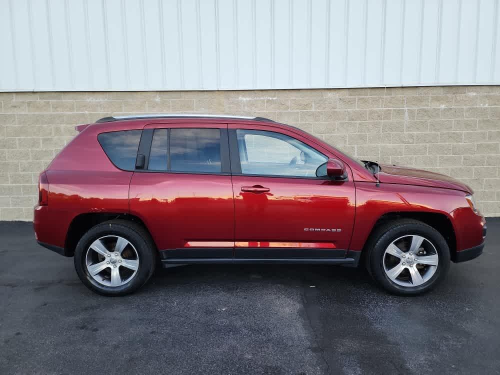 Used 2017 Jeep Compass High Altitude with VIN 1C4NJDEB2HD154783 for sale in Wilmington, OH