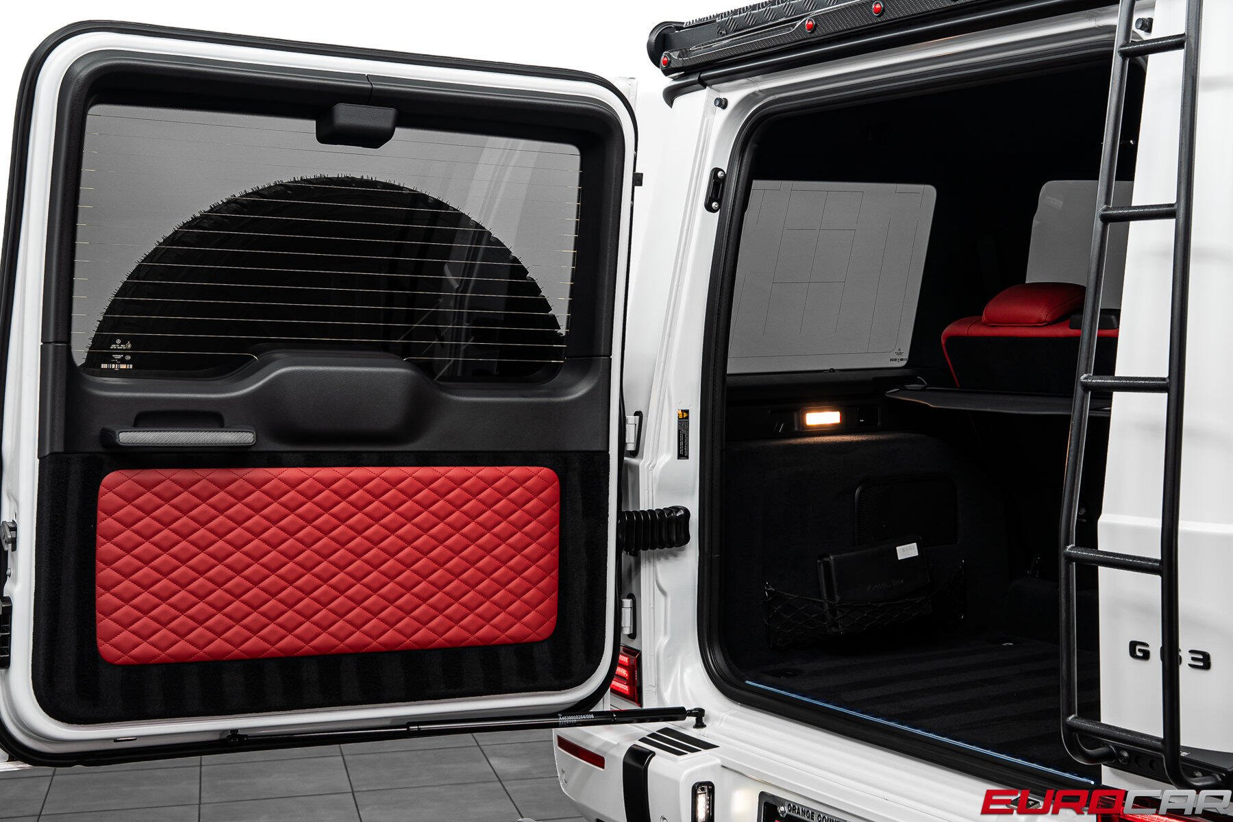 2023 Mercedes-Benz G-Class G 63 AMG 4x4&sup2; *NIGHT PACK MAGNO * SUNROOF*Image 24