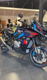2025 BMW M 1000 XR