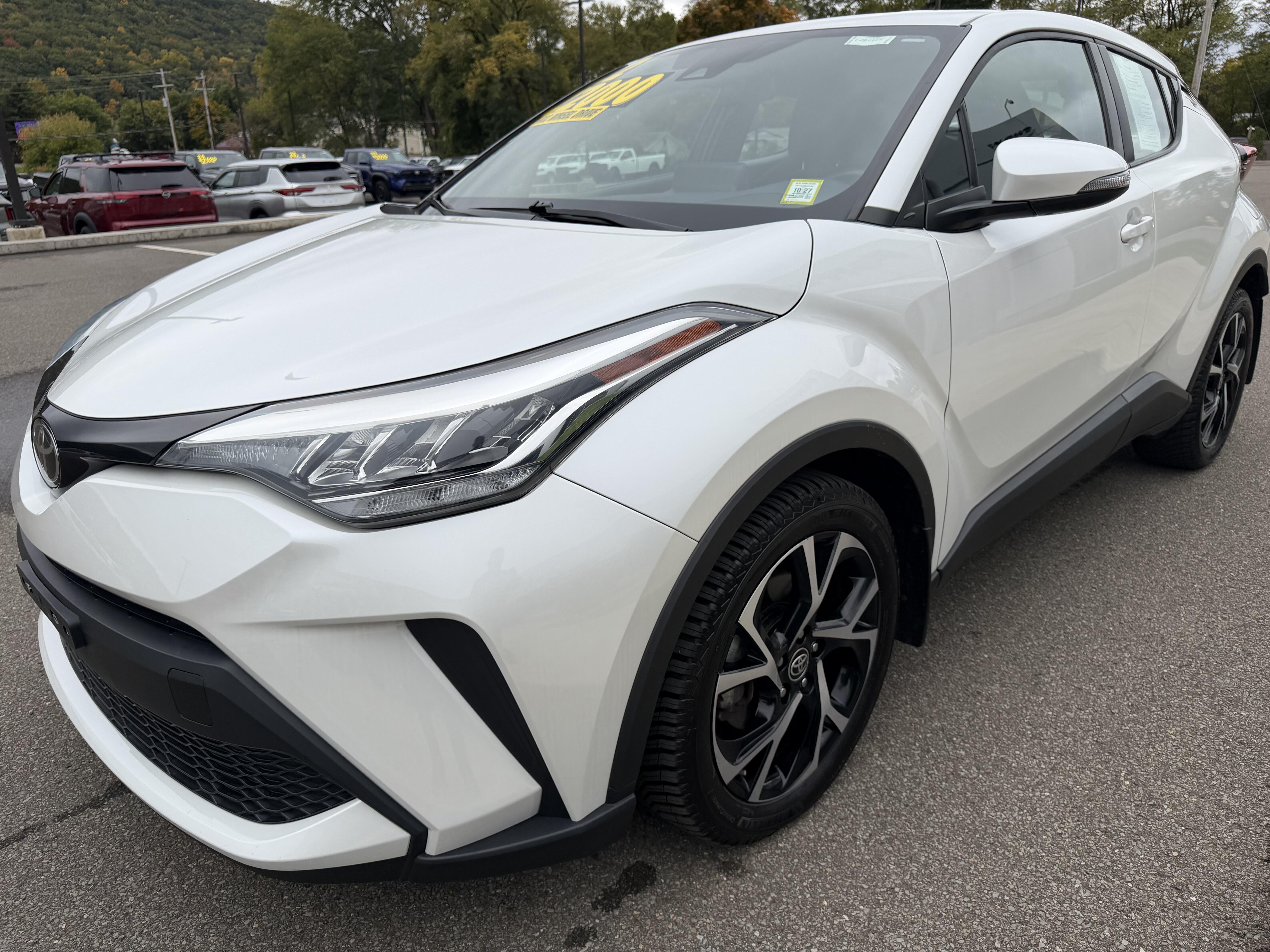 2022 Toyota C-HR XLE