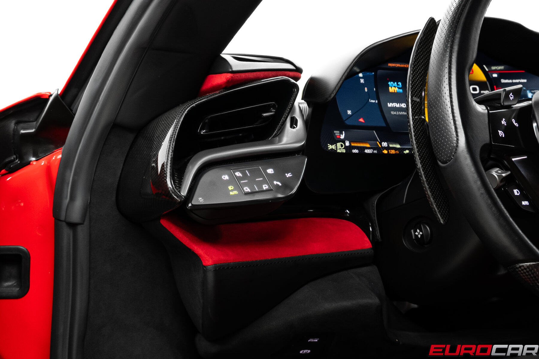 2021 Ferrari SF90 Stradale *CARBON STEERING WHEEL * FULL ELECTRIC SEATS*Image 30