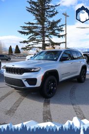 2025 Jeep Grand Cherokee Altitude X 4x4