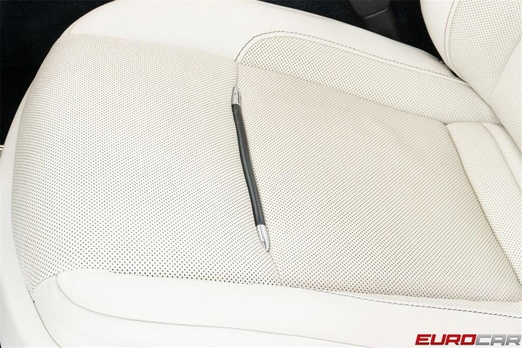 Used 2018 Rolls-Royce Dawn *BESPOKE INTERIOR * IMMACULATE CONDITION*Image 47