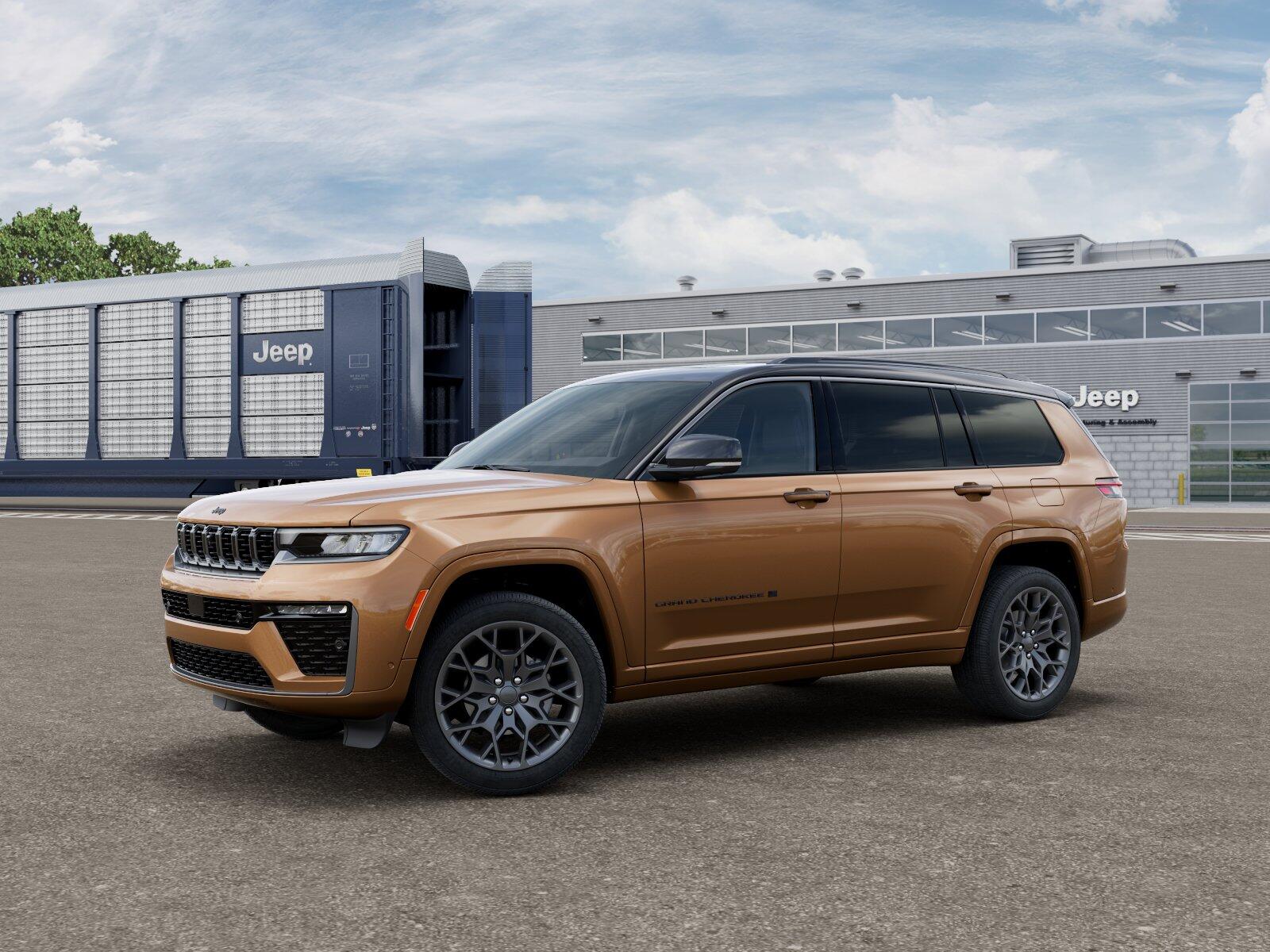 2026 Jeep Grand Cherokee L Summit 4x4's photo