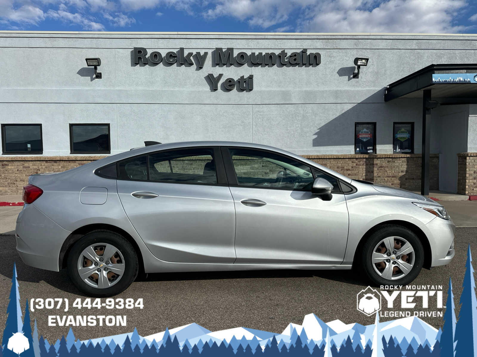 Used 2018 Chevrolet Cruze LS with VIN 1G1BB5SM4J7114648 for sale in Jackson, WY