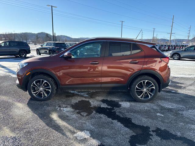 Used 2021 Buick Encore GX Select with VIN KL4MMESL8MB148976 for sale in Prairie du Chien, WI