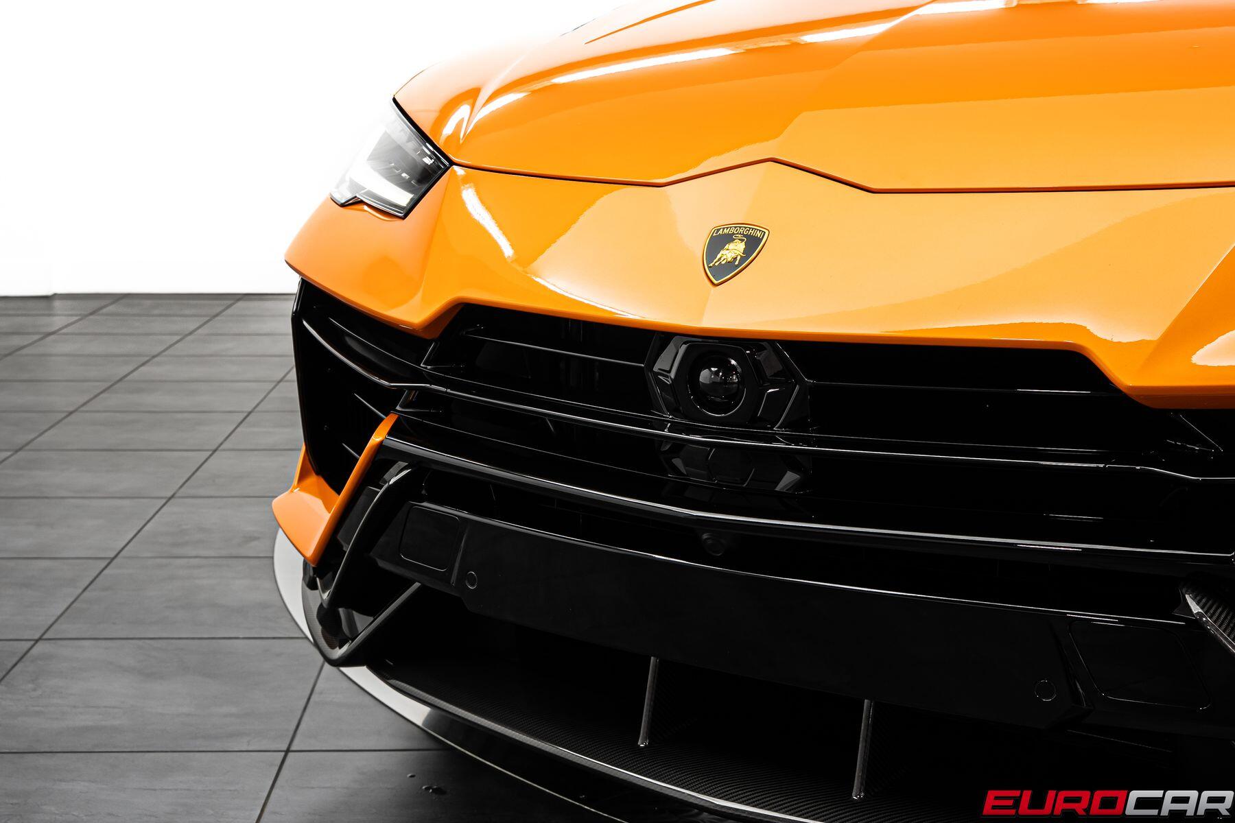 2024 Lamborghini Urus Performante *HUGE CARBON OPTIONS * PANORAMIC ROOF*Image 9