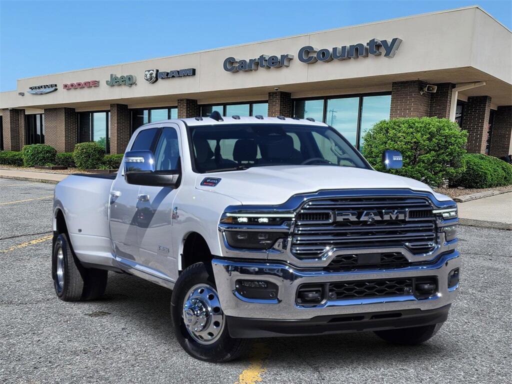 2026 RAM Ram 3500 Pickup Laramie's photo