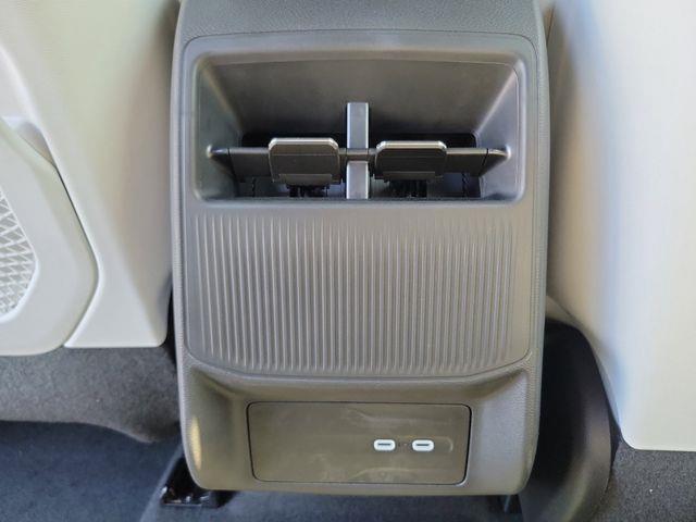 2025 Jeep Wagoneer S Limited - Photo 10