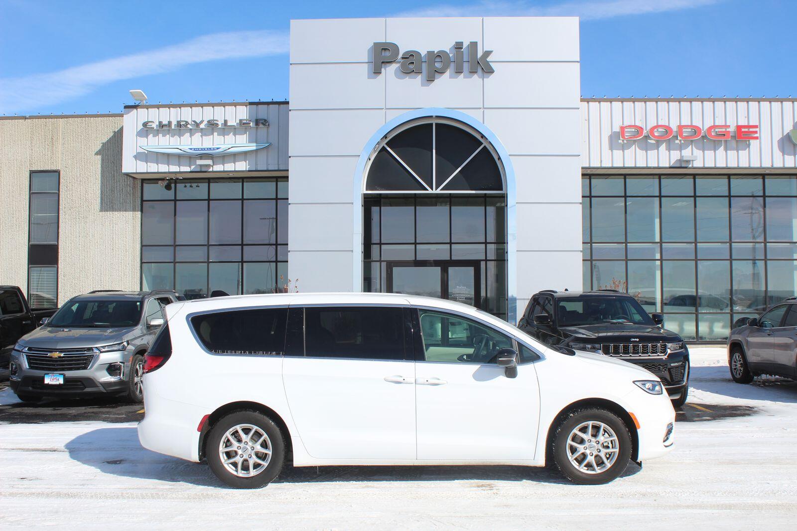 Used 2024 Chrysler Pacifica Touring L with VIN 2C4RC1BG3RR176218 for sale in Luverne, Minnesota