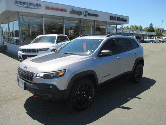 Used 2019 Jeep Cherokee Trailhawk with VIN 1C4PJMBX6KD108180 for sale in Oak Harbor, WA