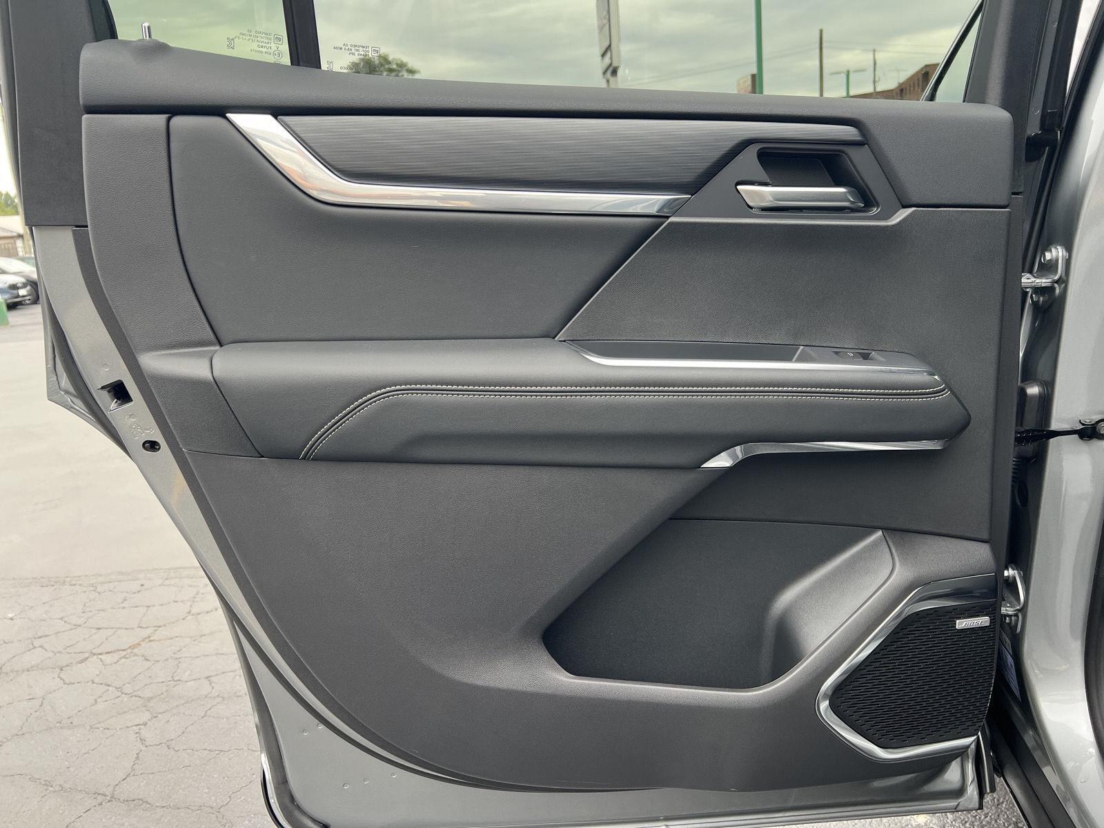 2027 GMC Acadia Elevation - Photo 19